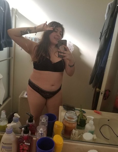 kawaiicinnabon56 アダルトモデル 写真