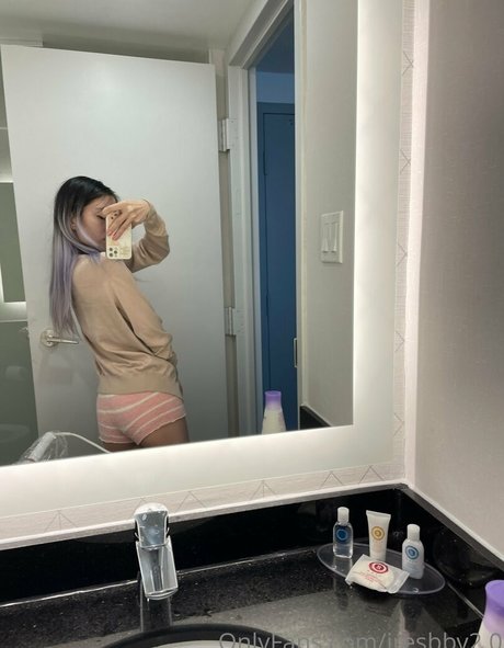 iresbby2 0 トップ女優 画像