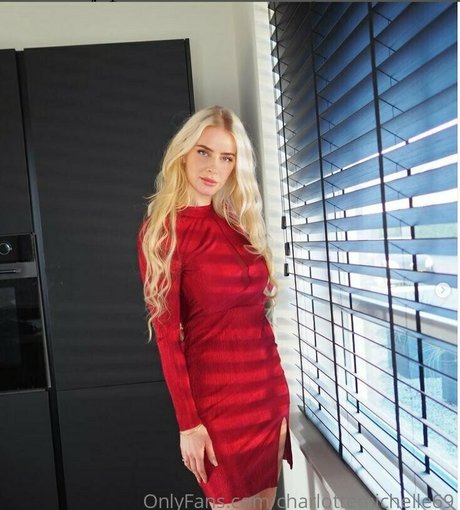 charlottemichelle69 可愛いモデル 画像
