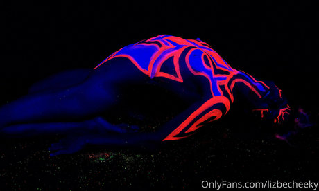 lizbecheeky ホットなポルノスター 写真