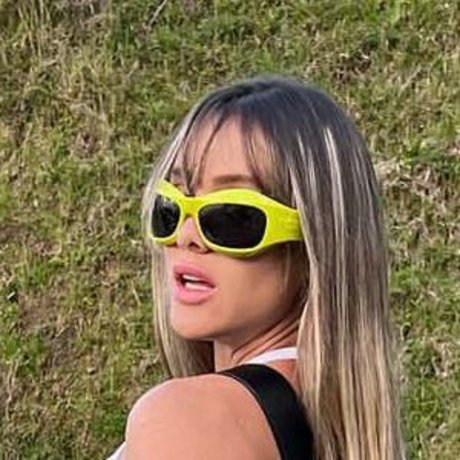 Mally Restrepo ヌードモデル アーカイブ