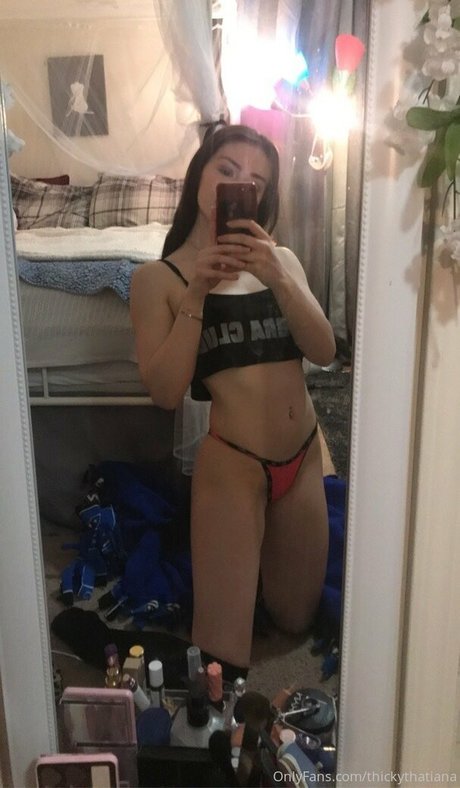 Thicky Thatiana スターセックス 写真