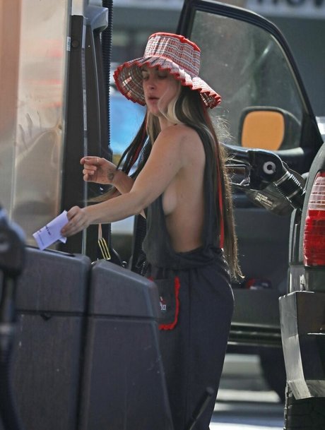 Scout Willis ポルノスター 写真