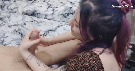 LilRedVelvettt 独占ポルノスター 画像