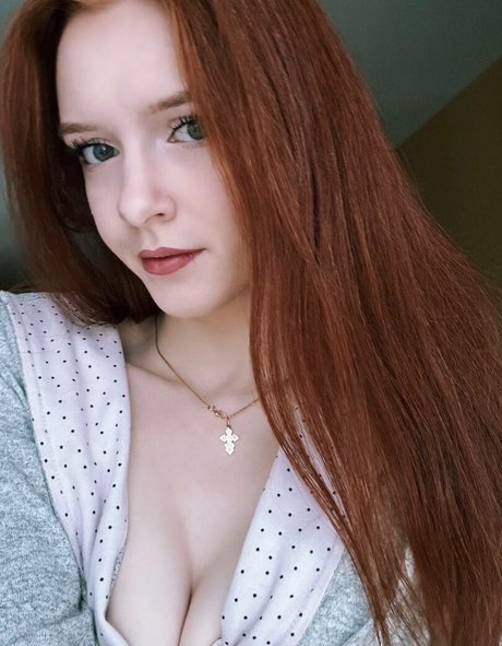 foxperryunofficial 完璧な女優 写真