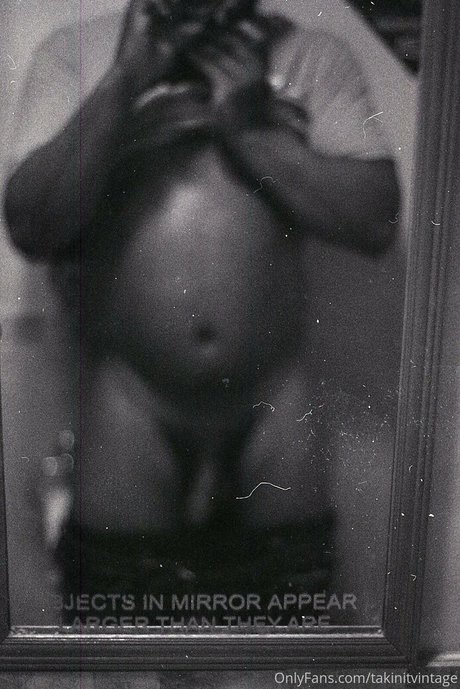 熟女の手コキオンリーファンズ アートxxx 写真