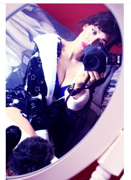 miss cookielicious セックスポルノスター 写真