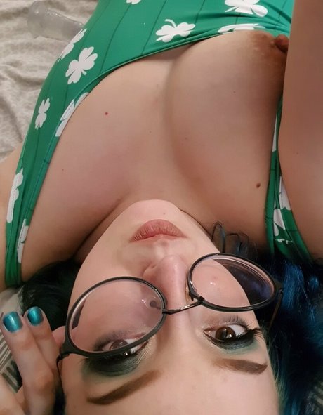 nyamphy セックスモデル 写真