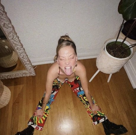 Luna Montana 独占女優 写真