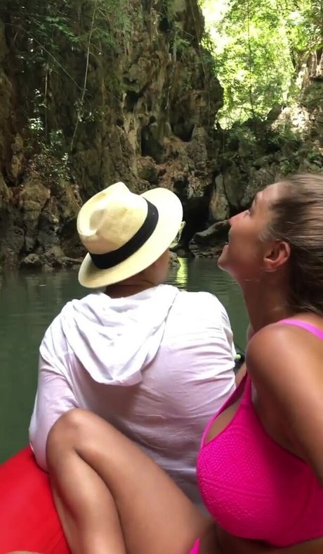 ポーグガールズオンリーファン HD ギャラリー