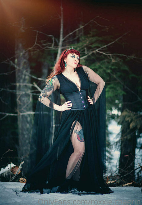 roxxie chagrin セクシーなスター 画像