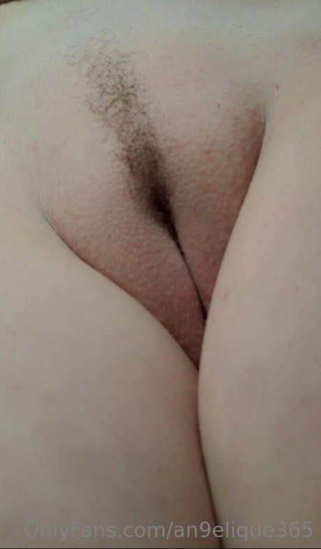 ヌードなしのオンリーファンズ セクシーxxx ギャラリー