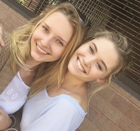 Virginia Gardner ポルノスター ヌード 写真