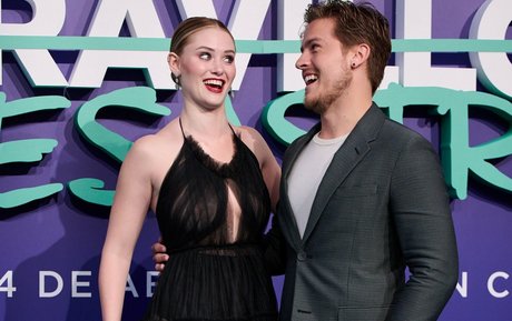 Virginia Gardner セックスモデル ギャラリー