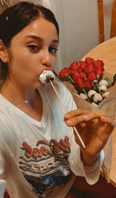 陸軍の熟女オンリーファンズ ポルノ 写真