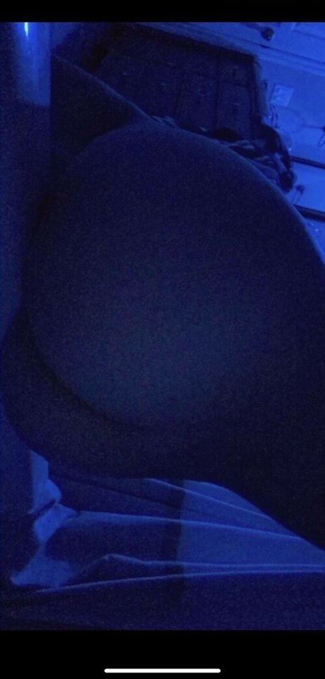 Katie Pego ホット女優 アーカイブ