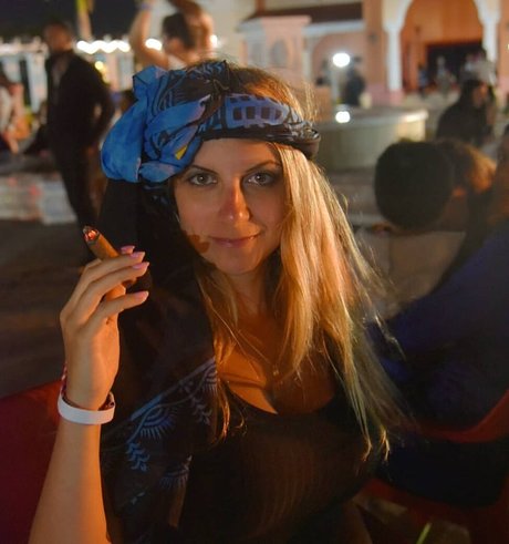 おばあちゃんの熟女オンリーファンズ セクシー アーカイブ