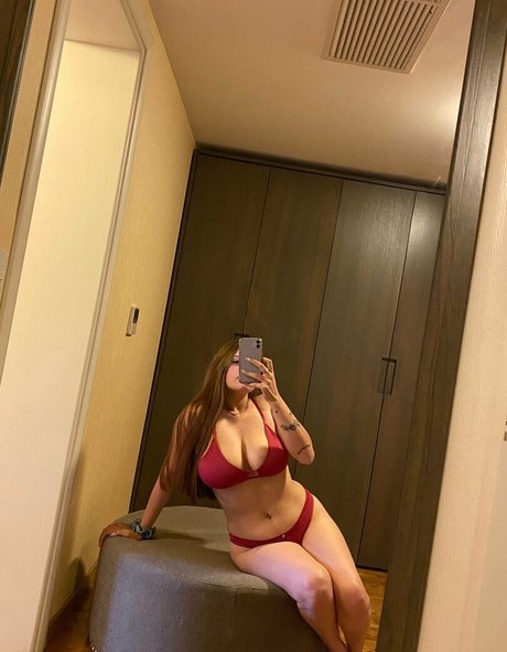 アジアン潮吹き オンリーファンズ アートヌード 画像