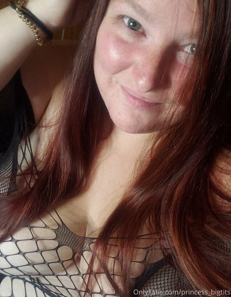 Princess Big Tits エロティック女優 画像