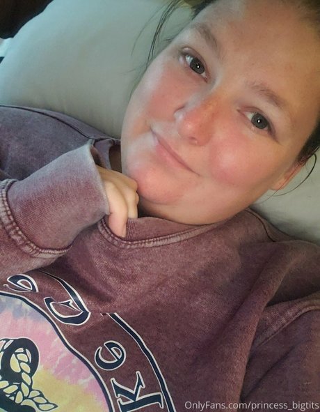 Princess Big Tits ポルノスター 無料 写真