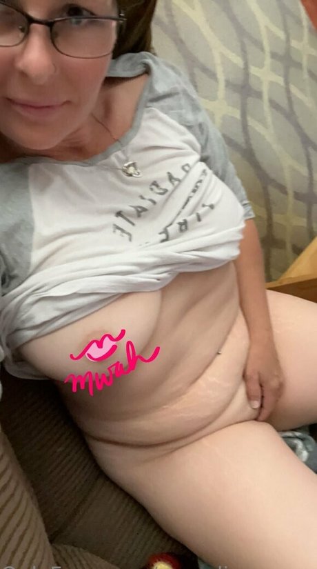 canadian cougar エロティックなスター 写真