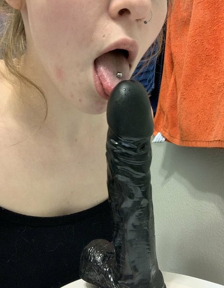 心理学者オンリーファンズ セクシーヌード ギャラリー