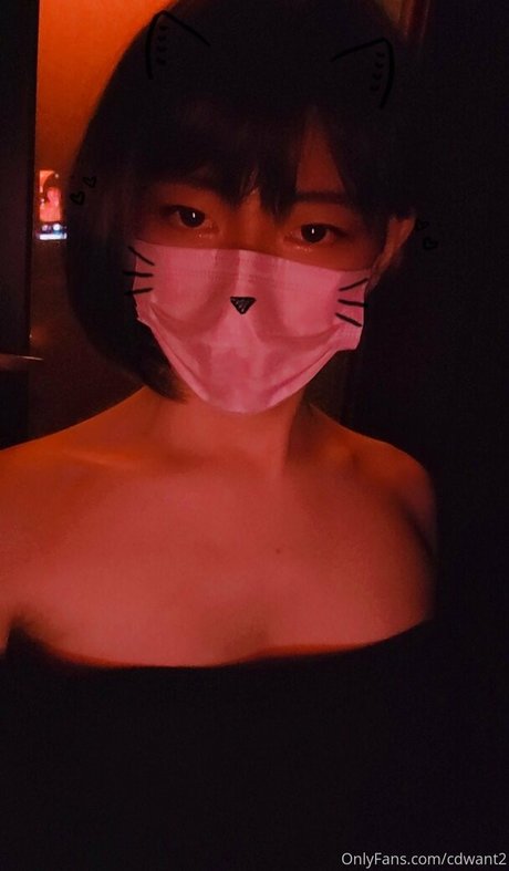 アナル乱交オンリーファンズ 無料 写真