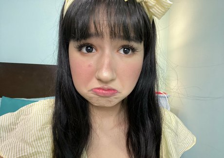 ooficialanie アダルトモデル 画像