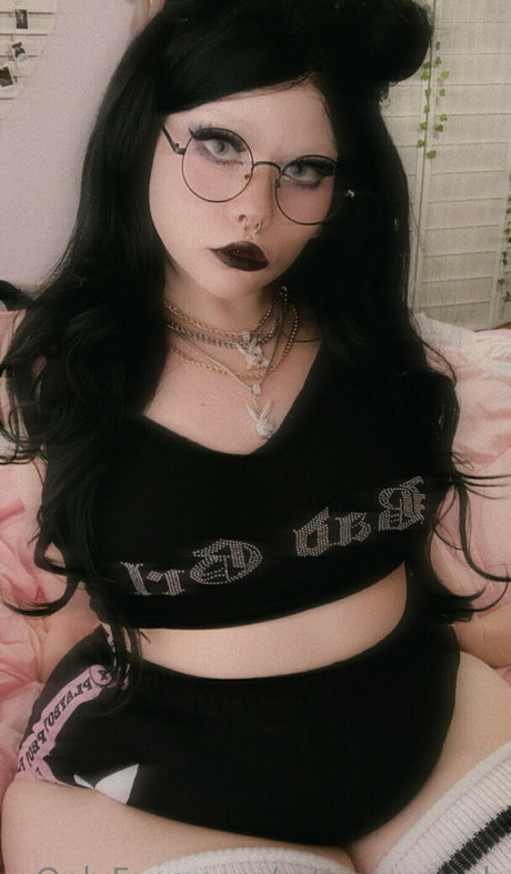 rottingnxmph ヌードモデル 写真