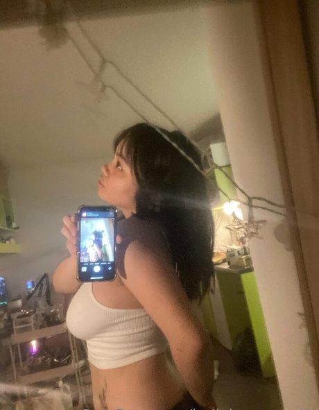 iadivinecomedie 可愛い女優 ギャラリー