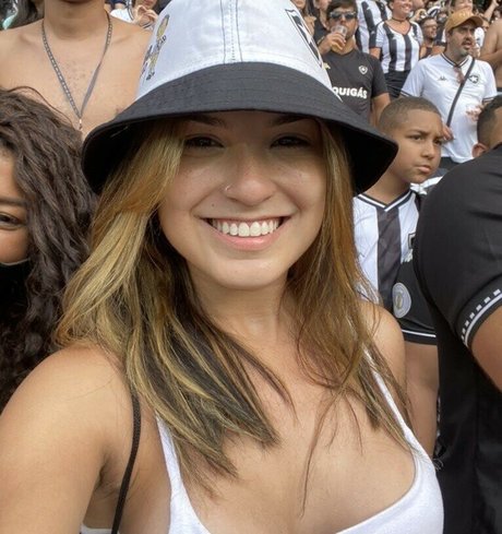 アマチュアディープスロートオンリーファンズ 無料エロ 写真