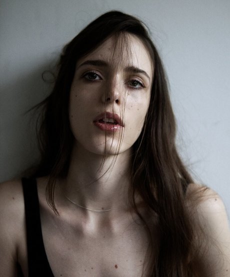 妊娠中のオンリーファンズ ホットセックス 写真