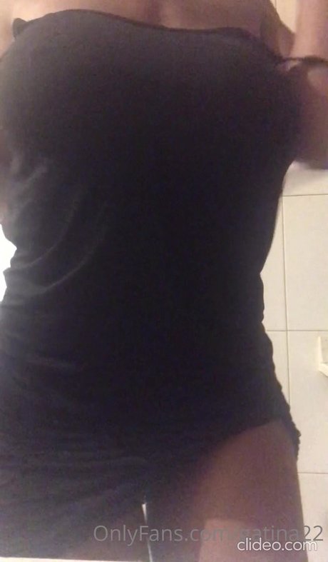 ぽっちゃりブルネットオンリーファンズ 美しい裸 写真