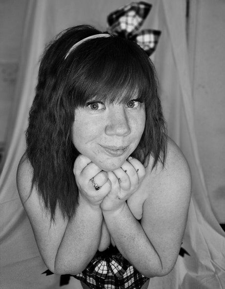 いちごミルクオンリーファンズ エロ 写真