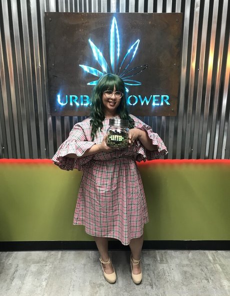 paisleehaze アダルト女優 写真