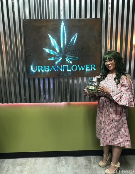 paisleehaze 美しい女優 アーカイブ