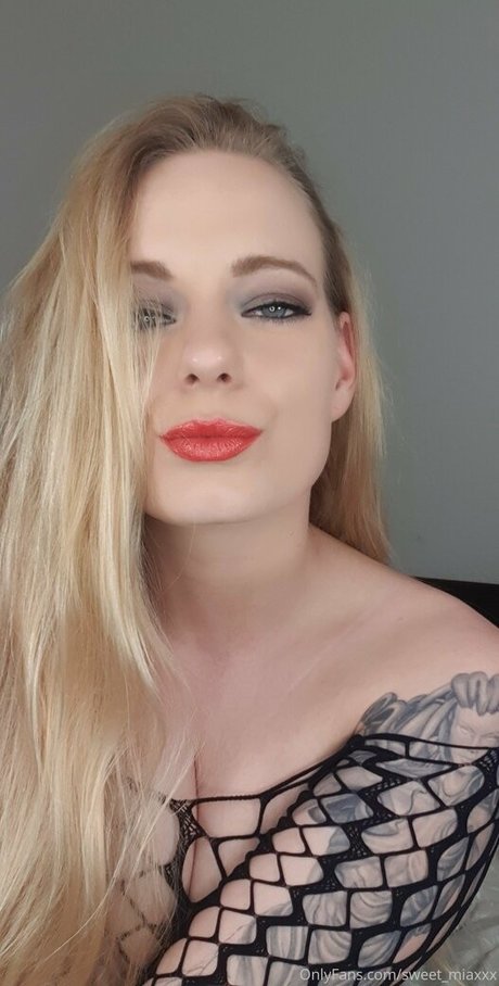 sweet miaxxx 独占女優 アーカイブ