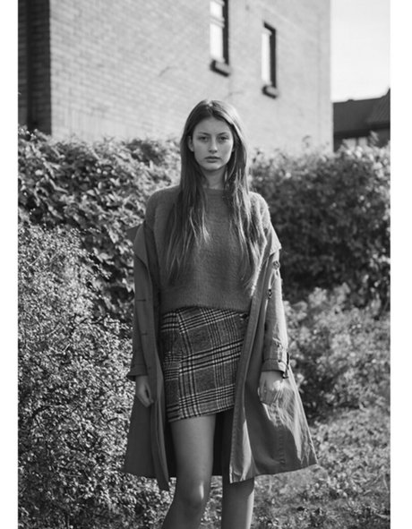 Ellie Weston ポルノモデル 写真