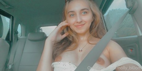 molly bl0om 最高のスター 写真