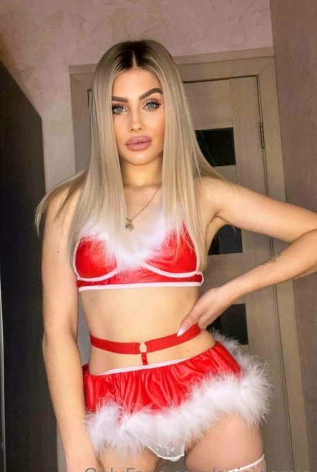 suicidemia 可愛い女優 写真