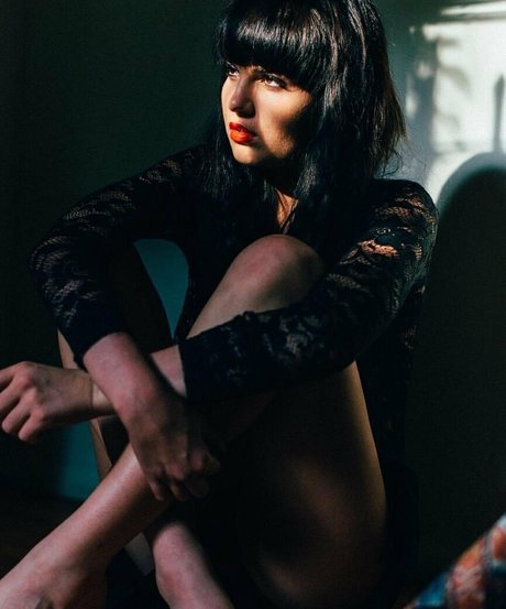 bambicat エロティックなポルノスター ギャラリー