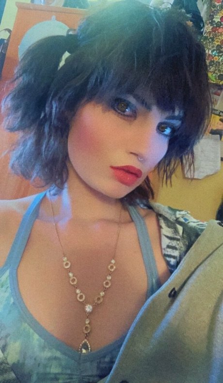 切断者オンリーファンズ 無料ヌード 写真