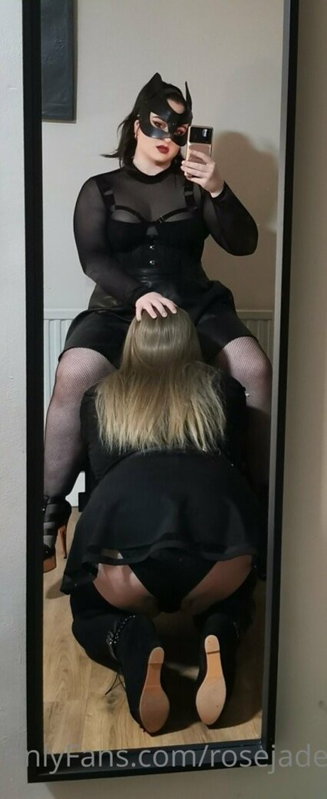 乳首 オンリーファンズ セクシー裸 ギャラリー