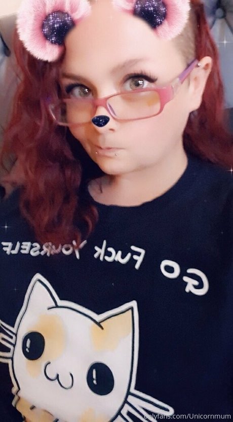 unicornmum ポルノスター 写真