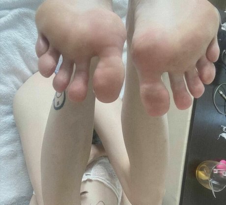 amanitalis セクシーなポルノスター 画像