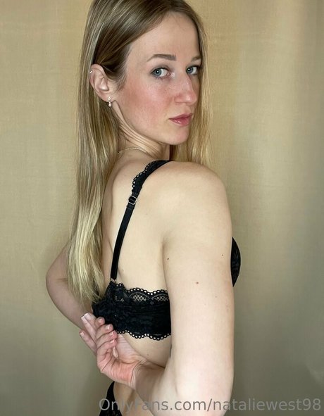 nataliewest98 かわいいスター 写真