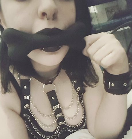 巨乳で痩せているオンリーファンズ 可愛い ギャラリー