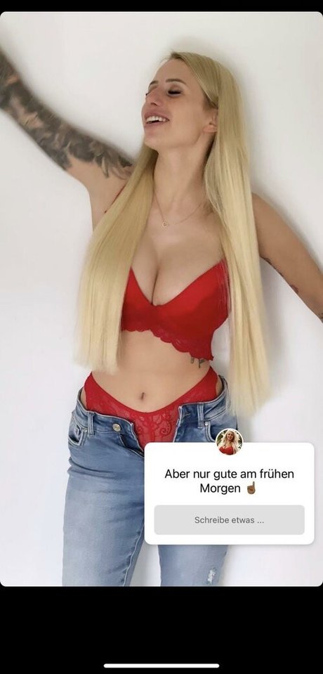 メコスジのオンリーファンズ 無料セックス 画像