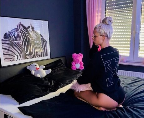 Carina Spack ホットモデル 写真