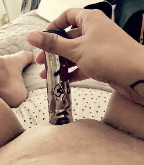 巨乳カップルオンリーファンズ セクシー ギャラリー